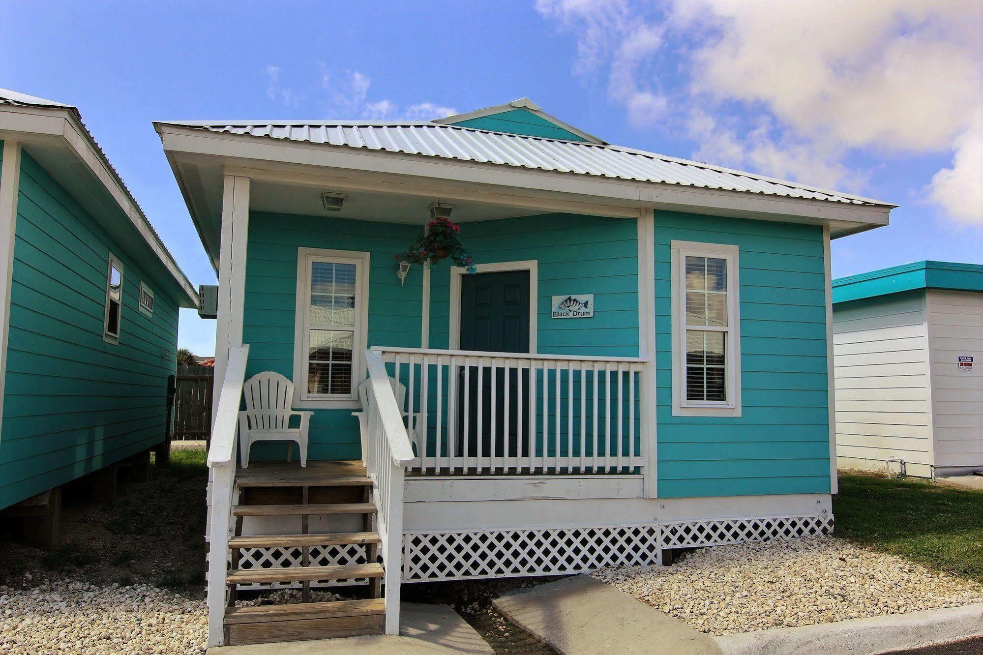 Shark Reef Resort Motel & Cottages Порт Арансас Екстериор снимка